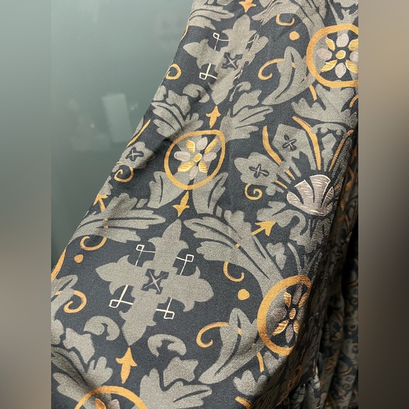 PinUpGirl clothing PUG Molly Gown in Royal Woods. Size 4xl - Picture 10 of 10